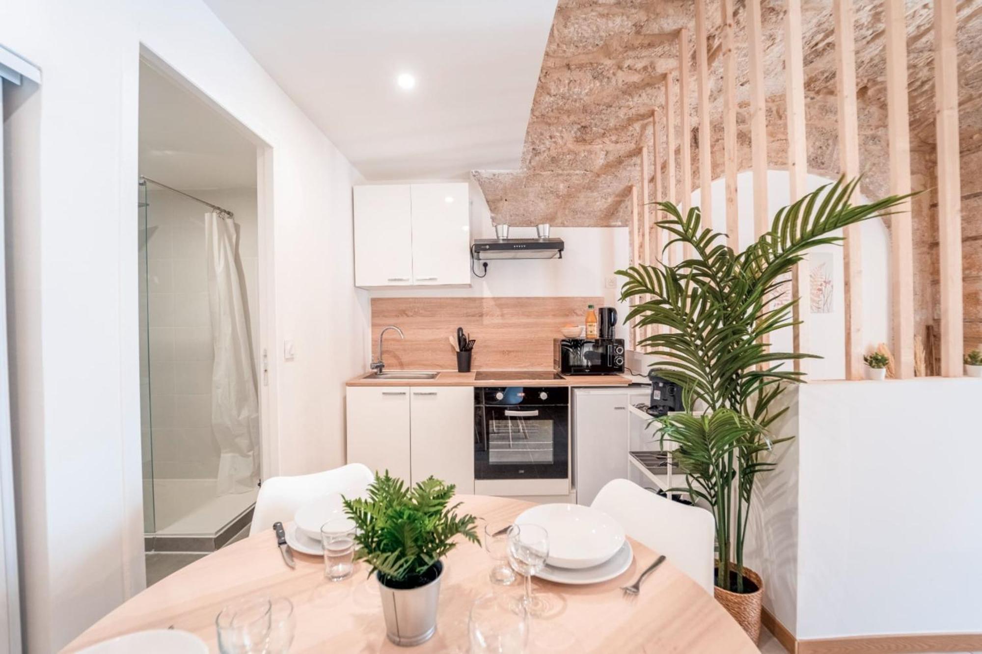 Atlas - Uno Apartment Saint-Thibéry Екстериор снимка